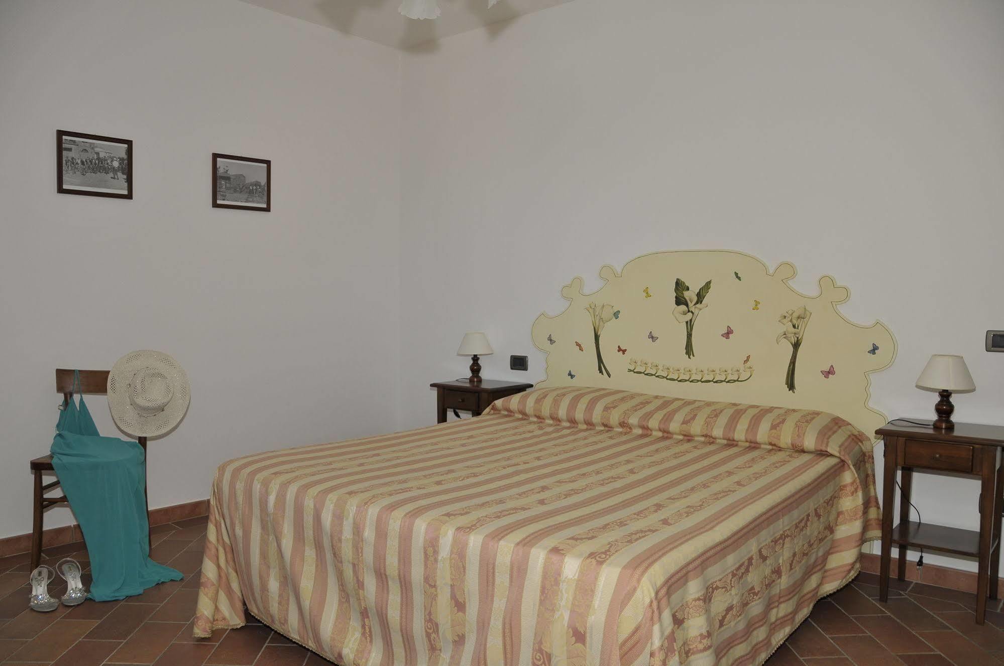 Agriturismo Renai E Monte Gambassi Terme Ngoại thất bức ảnh