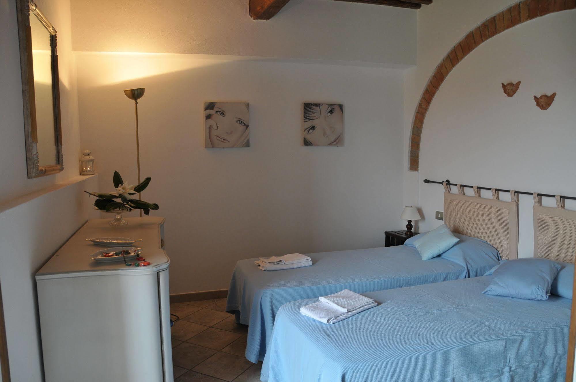 Agriturismo Renai E Monte Gambassi Terme Ngoại thất bức ảnh